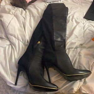 Guess boots !! Size 7 1/2